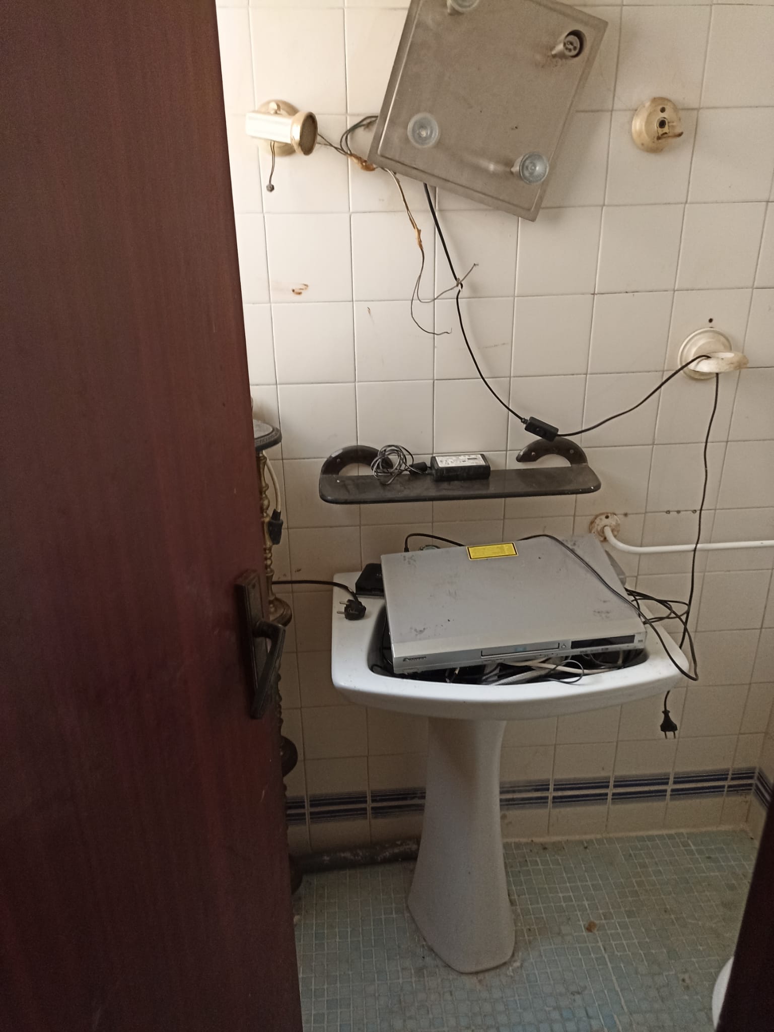 Vaciado de pisos en Sant Esteve Sesrovires | La solución para deshacerse de sus muebles viejos